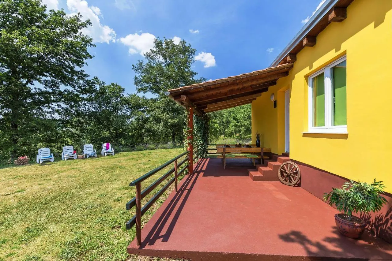 Vacation Home Latini Hum Holiday home